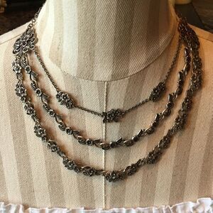 Three Strand Flower Necklace!